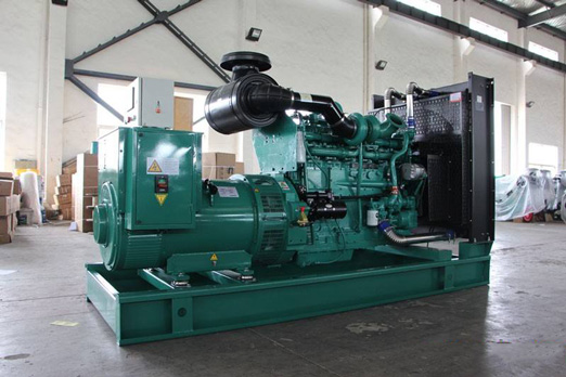 泽普320kw康明斯柴油发电车出租组图片 泽普320kw康明斯柴油发电车出租组图片